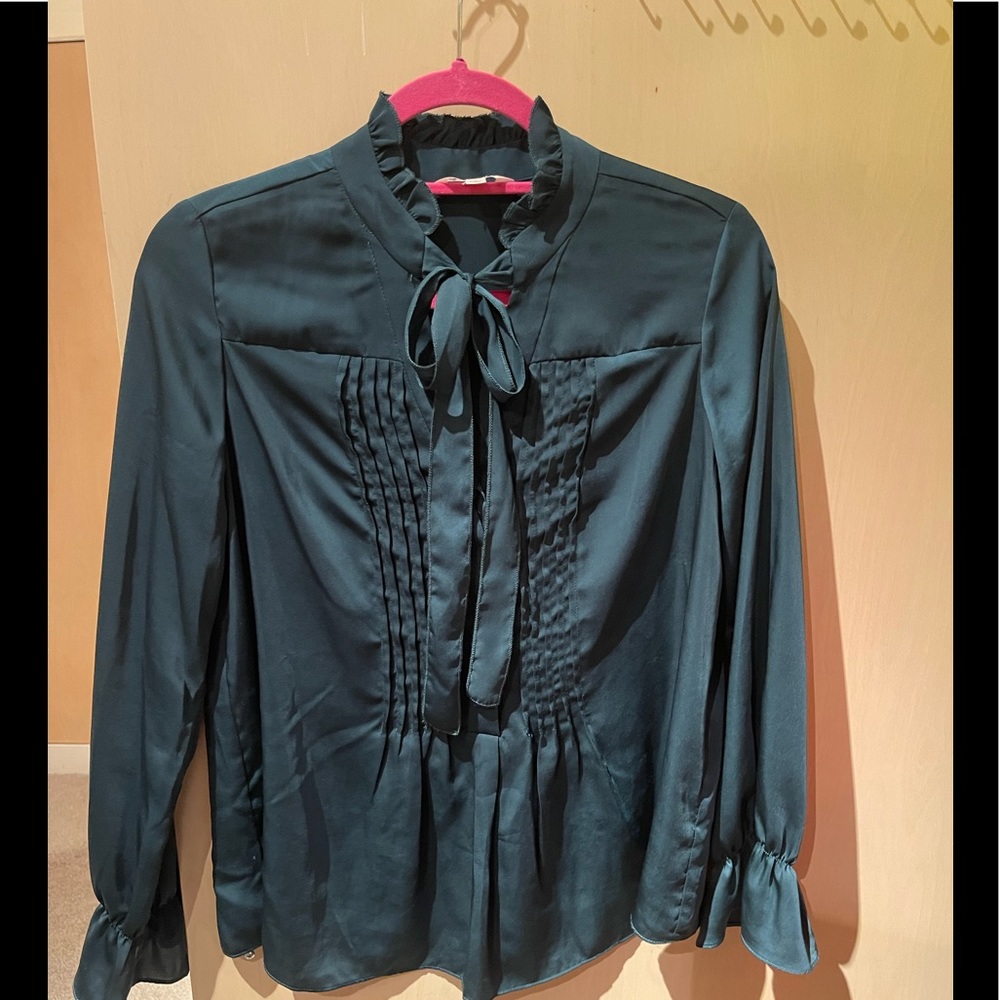 Nanette Lepore neck tie lace blouse green